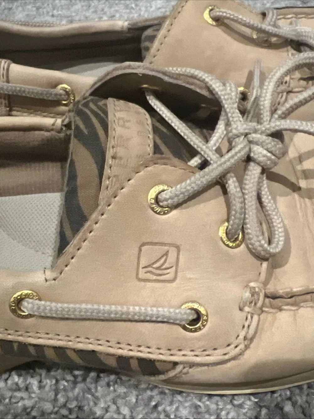 Sperry Tan Leather Boat Shoes with Stripe Zibra Accent